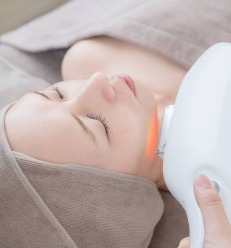 Trẻ hóa da và chăm sóc sức khỏe toàn diện tại Spa Nữ Hoàng – Bí quyết giữ mãi tuổi thanh xuân